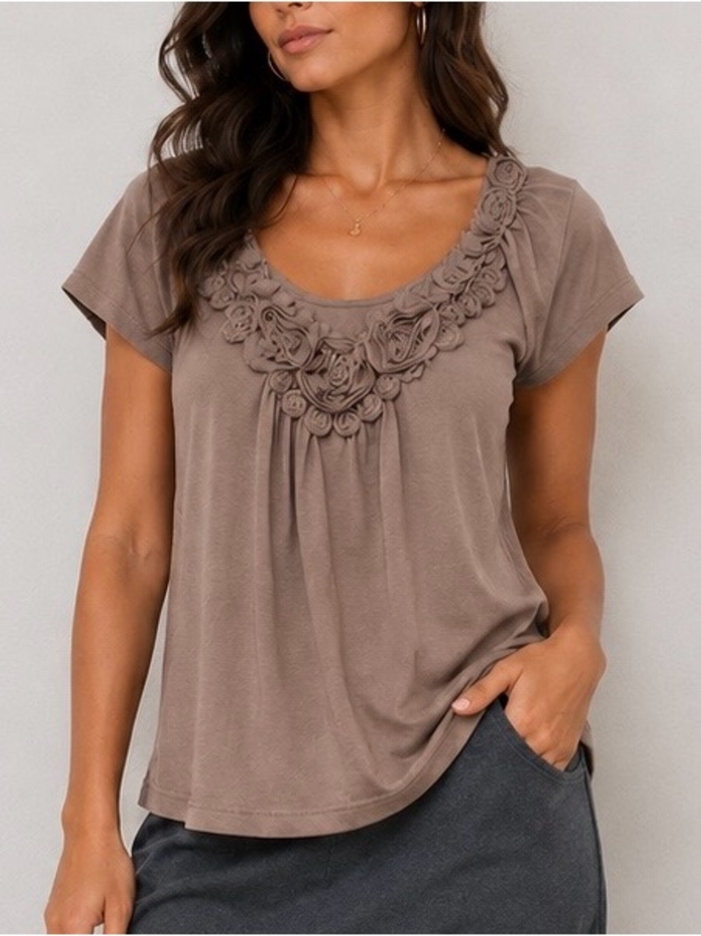 Voice Women’s Size M Taupe Brown Floral Rosette Embellished Scoop Neck Blouse